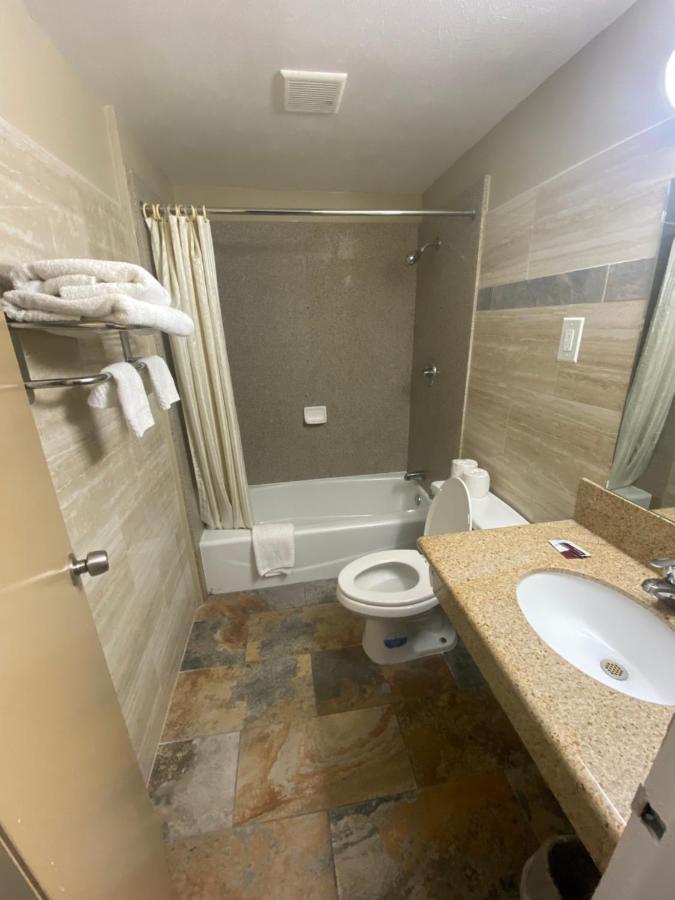 Downtown Motel 7 Сан Бернардино Екстериор снимка